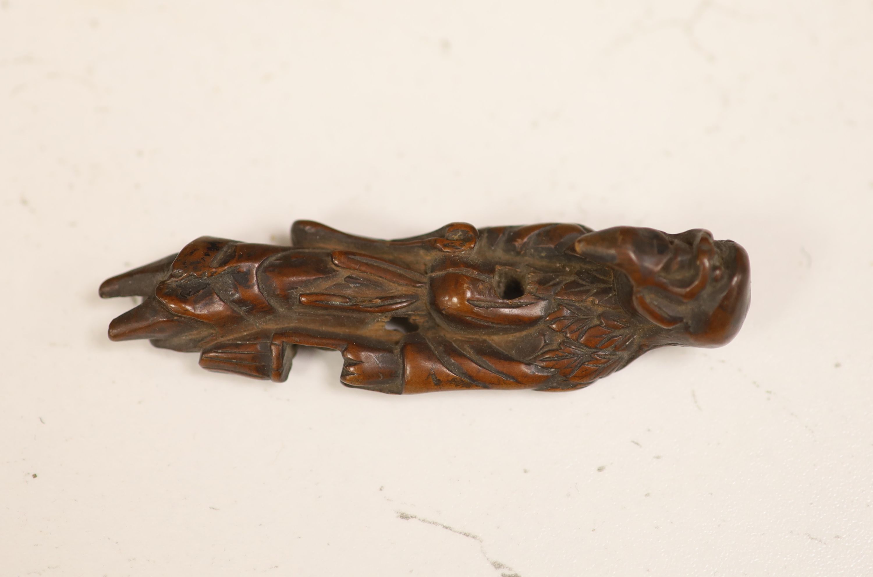 A small miscellaneous Oriental collection including enamel snuff boxes, Buddha carvings etc.